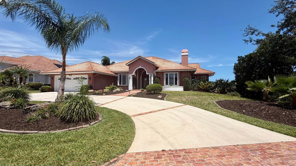 Photo of 3556 Lucia Drive, Vero Beach, FL 32967 (MLS # B26026495)