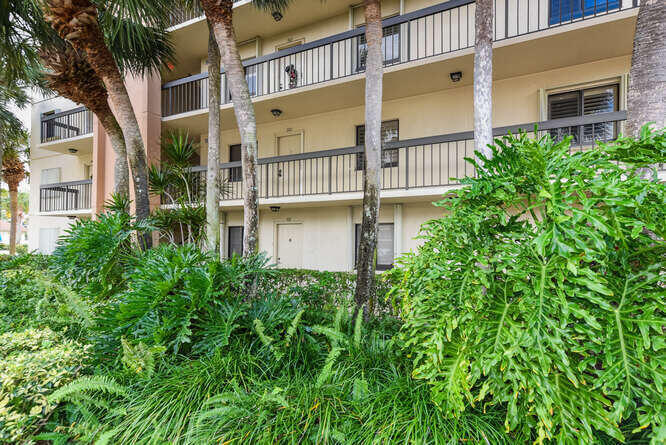 1401 TIDAL POINTE Boulevard 202