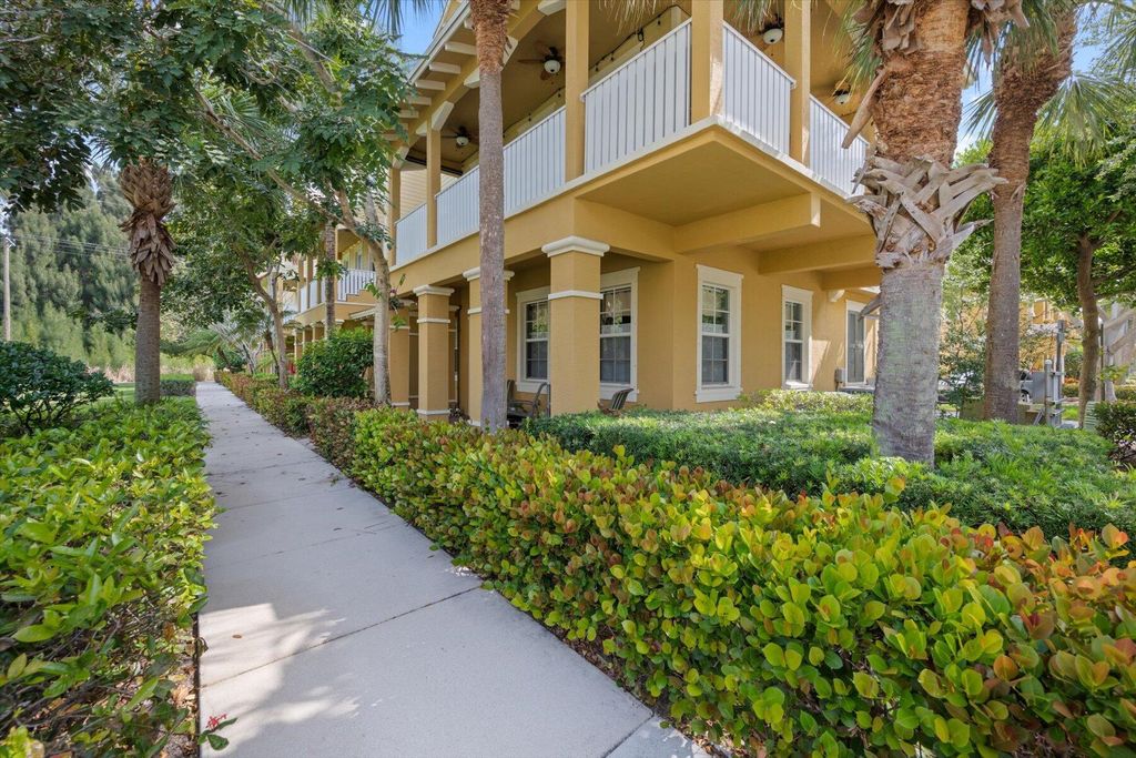 Photo of 145 Seagrape Drive #107, Jupiter, FL 33458 (MLS # R10977295)