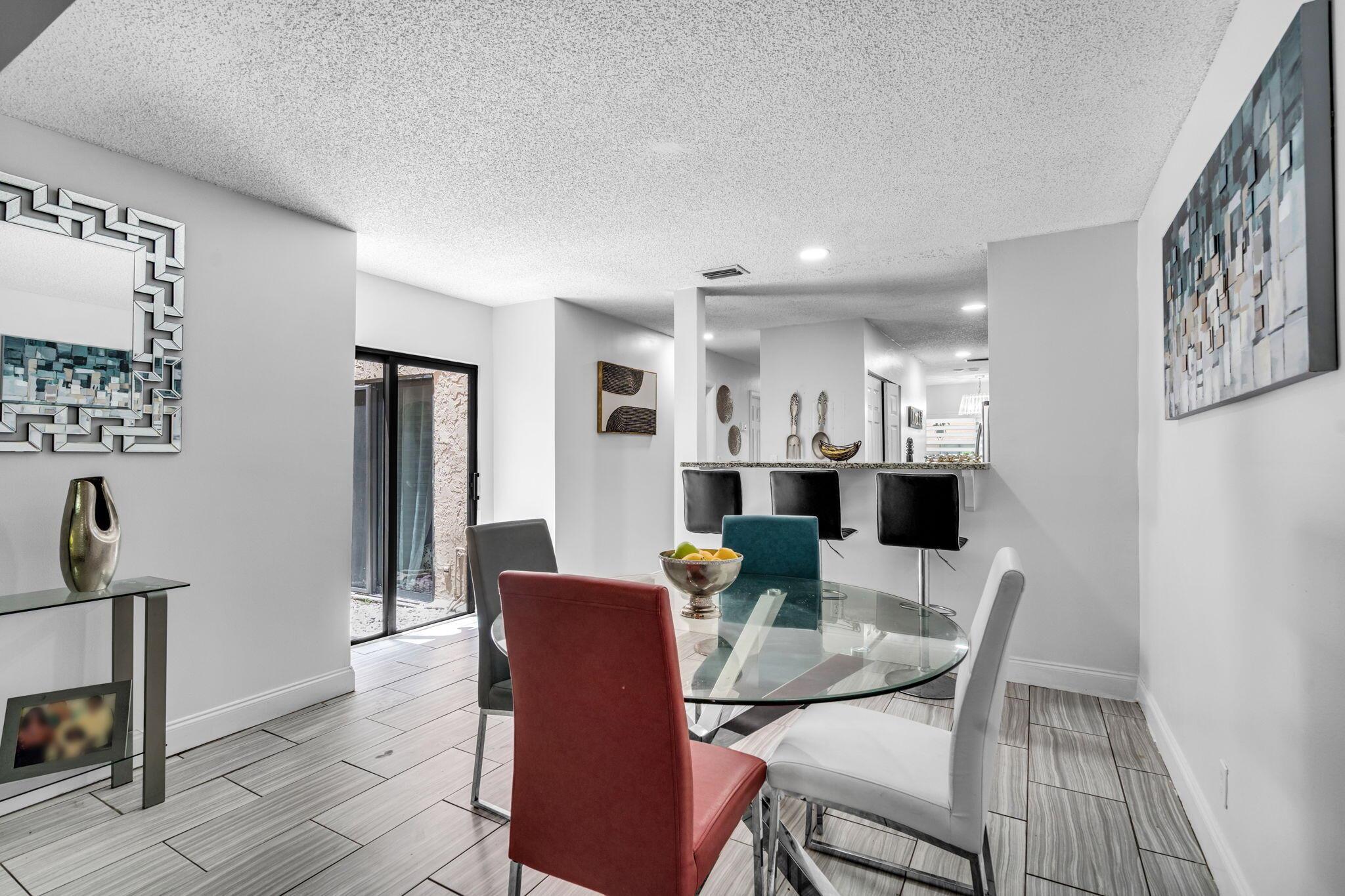 MAPLELEAF PATIO VILLAS AT - Residential