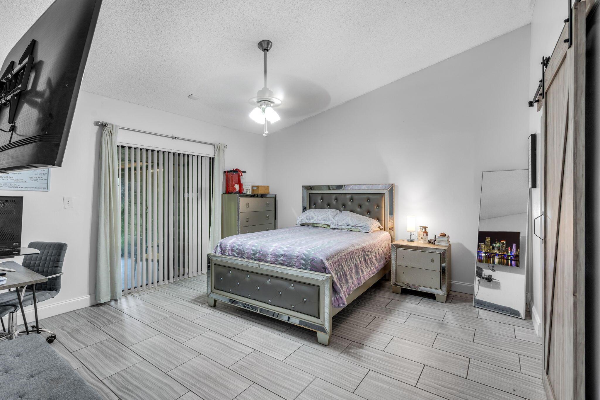 MAPLELEAF PATIO VILLAS AT - Residential