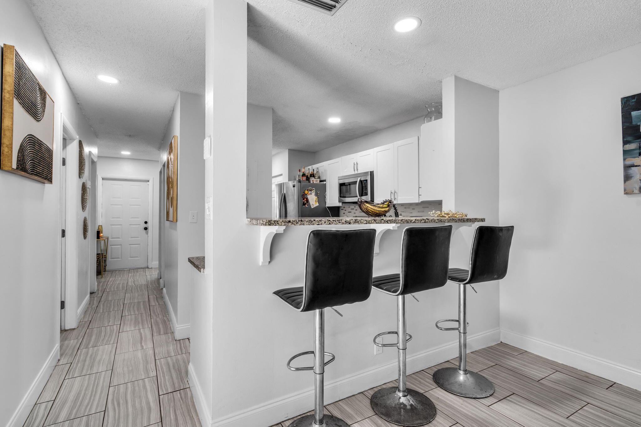 MAPLELEAF PATIO VILLAS AT - Residential