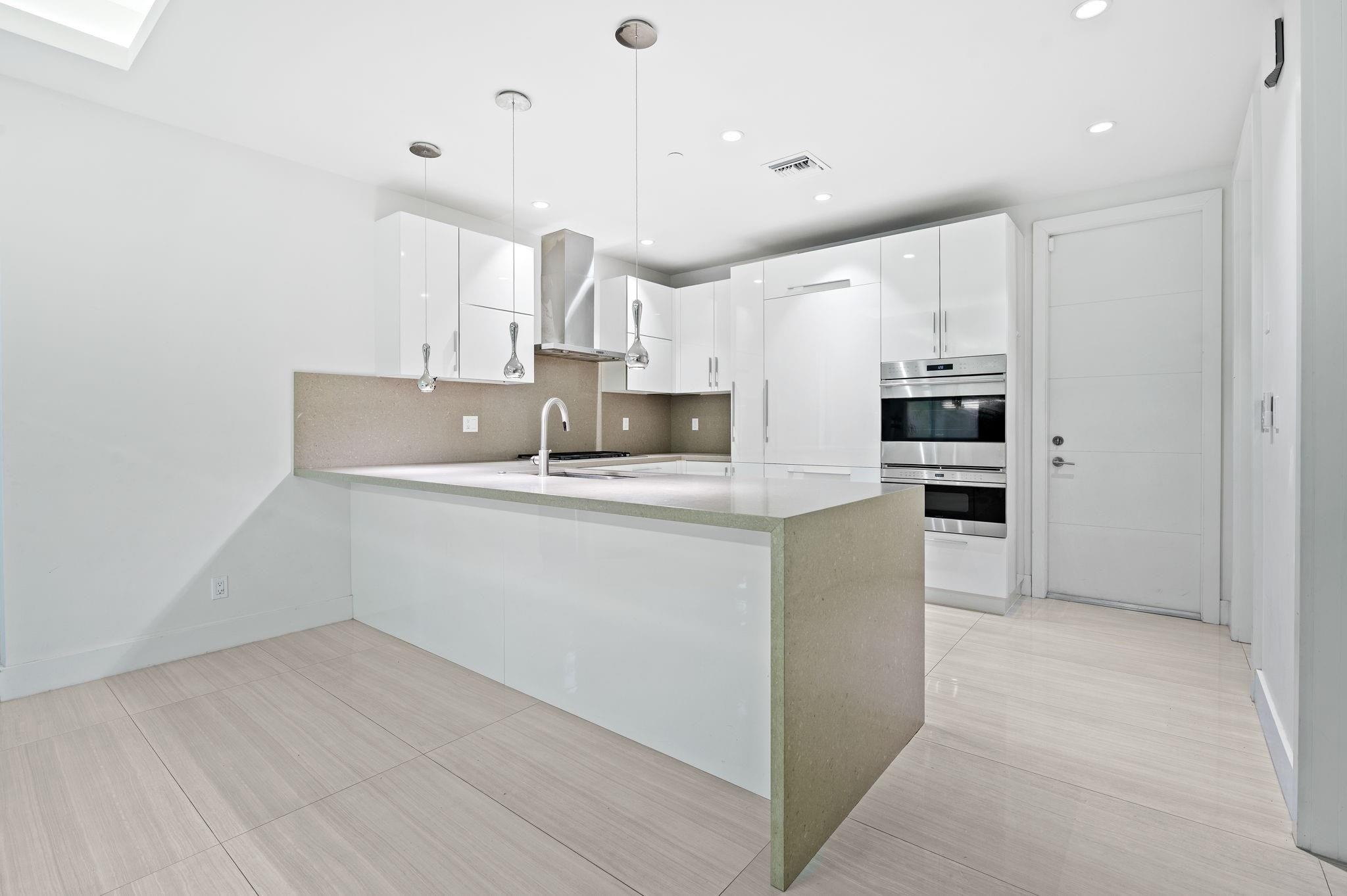 Sky 230 - Residential