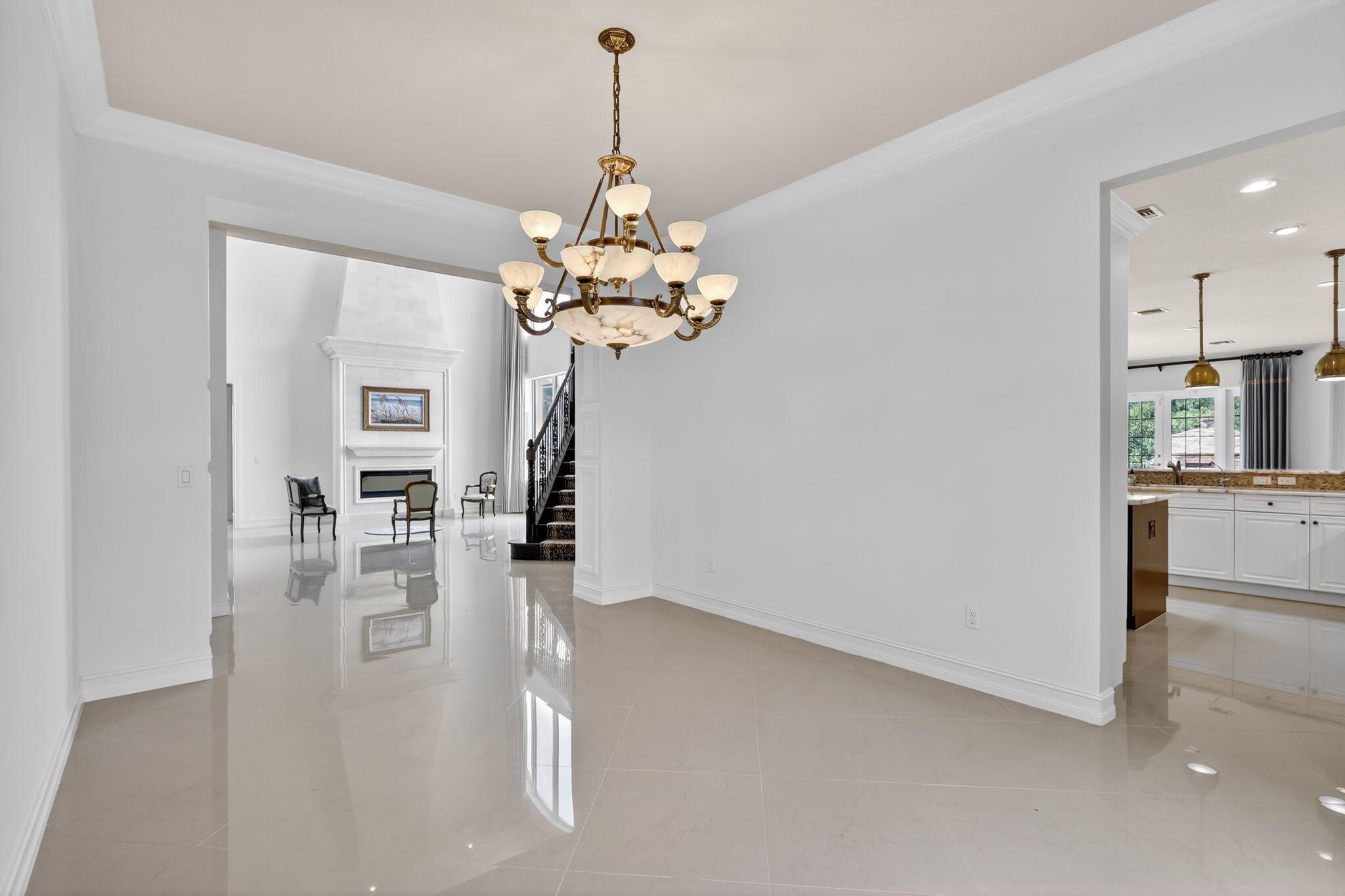 BAYHILL ESTATES - Residential