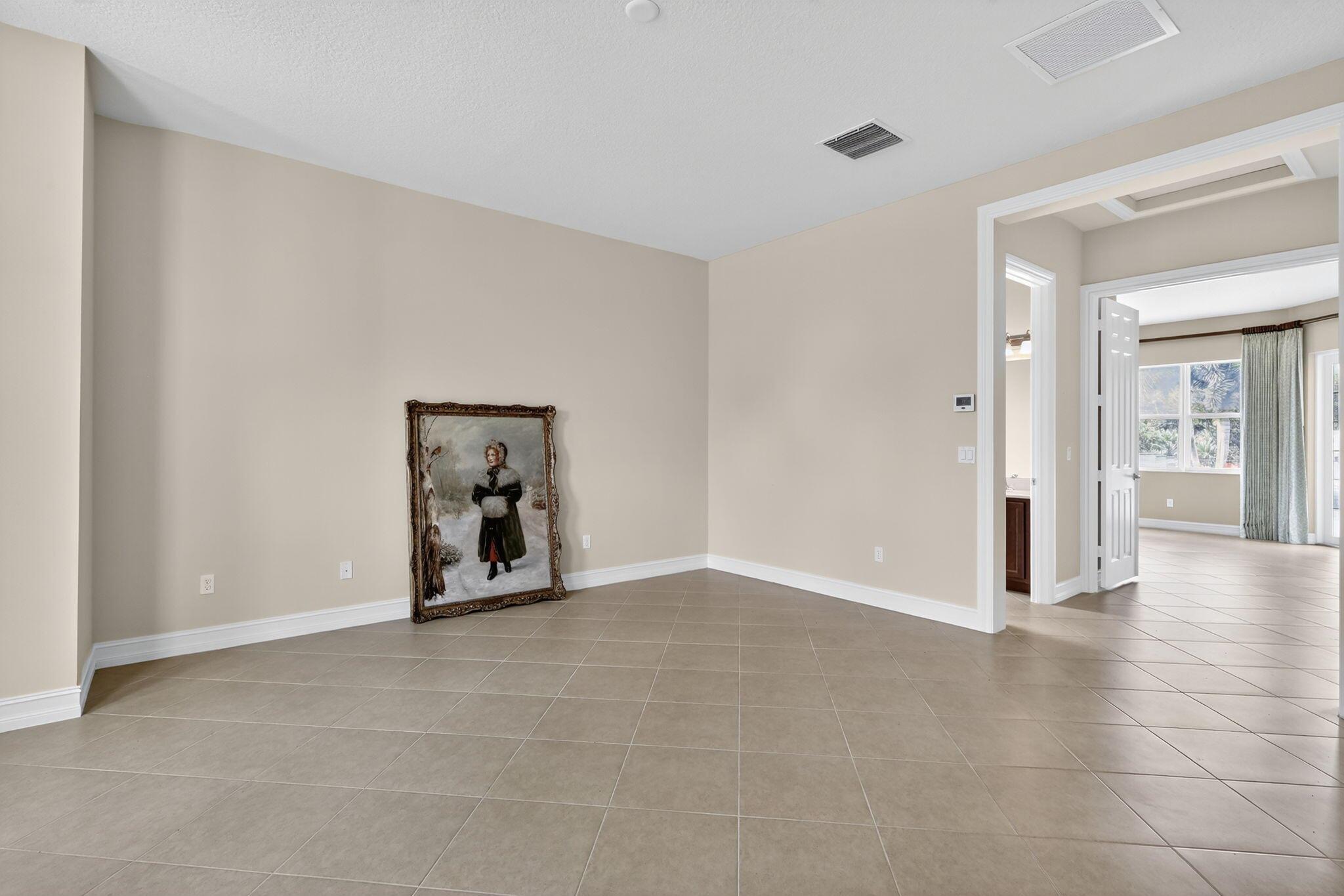 BAYHILL ESTATES - Residential