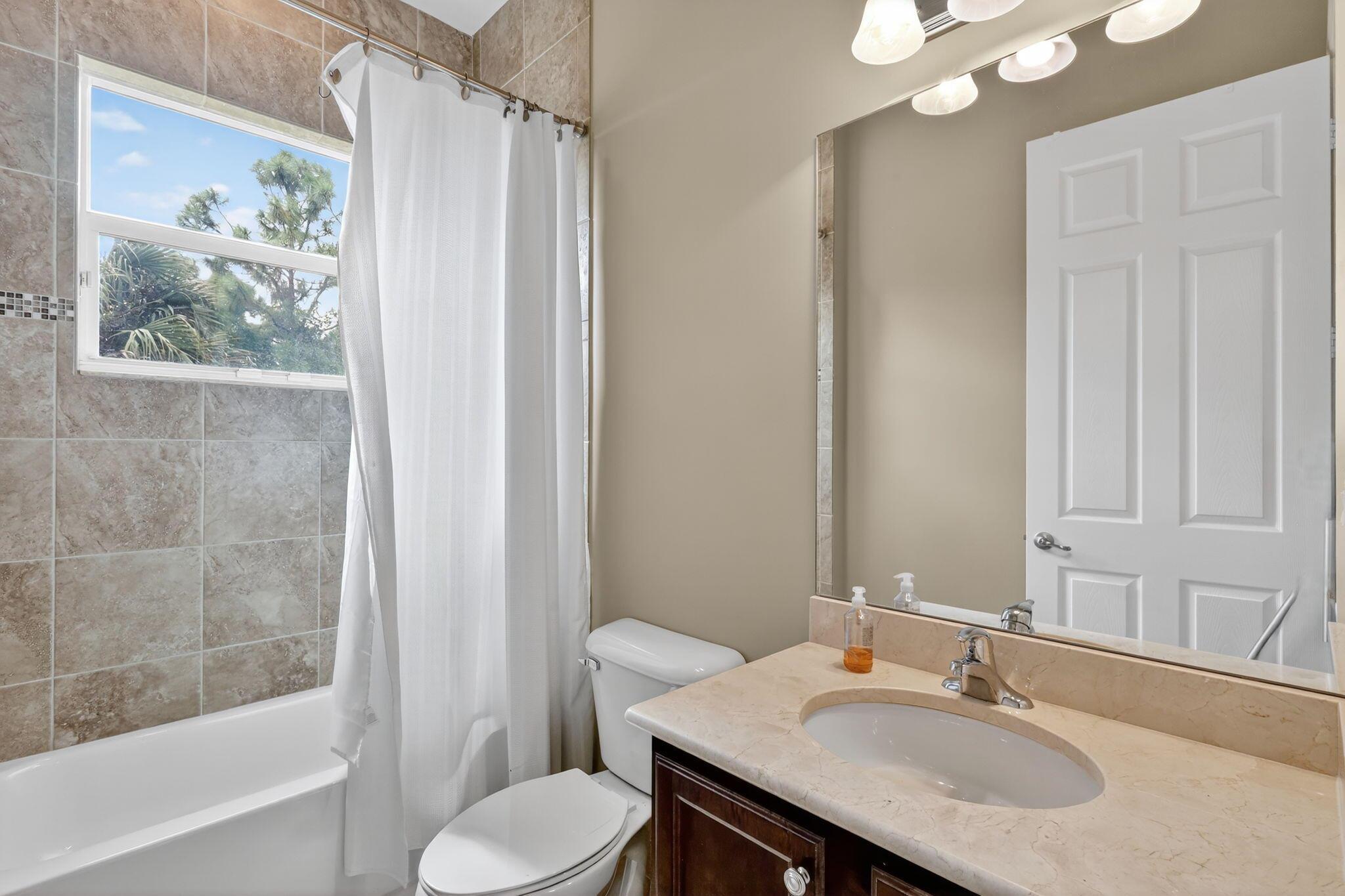 BAYHILL ESTATES - Residential