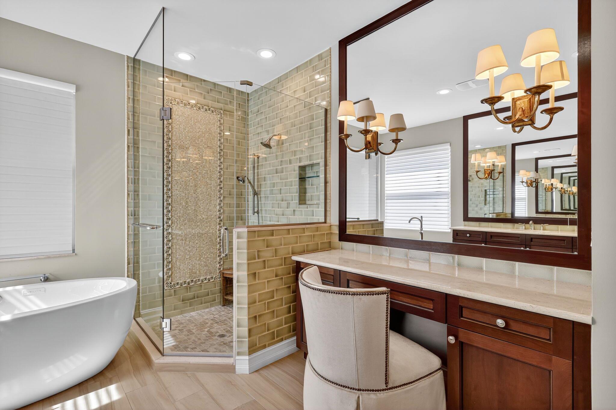 BAYHILL ESTATES - Residential