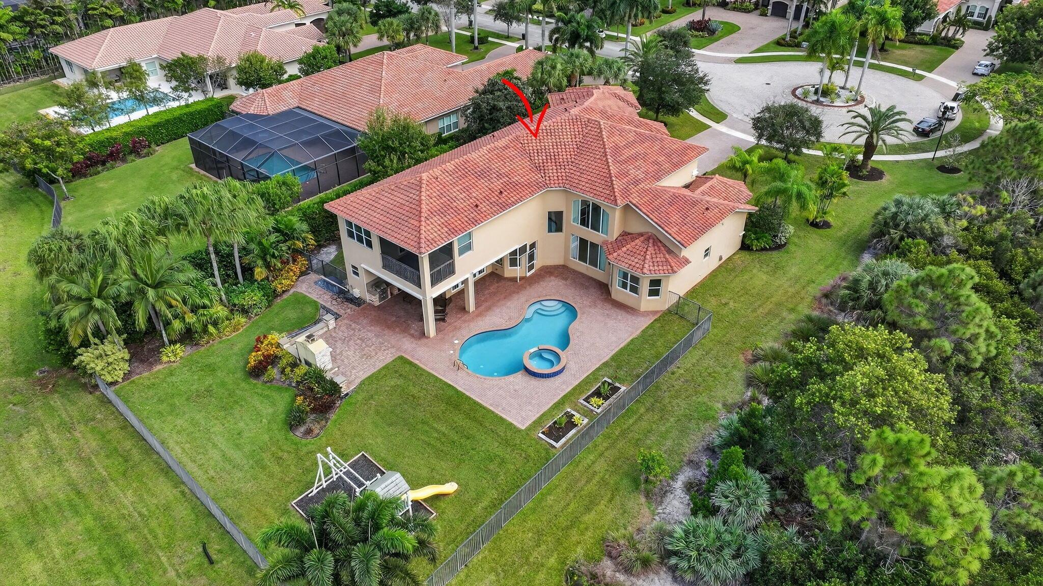 BAYHILL ESTATES - Residential