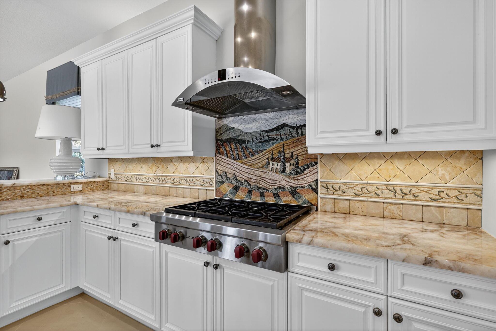BAYHILL ESTATES - Residential