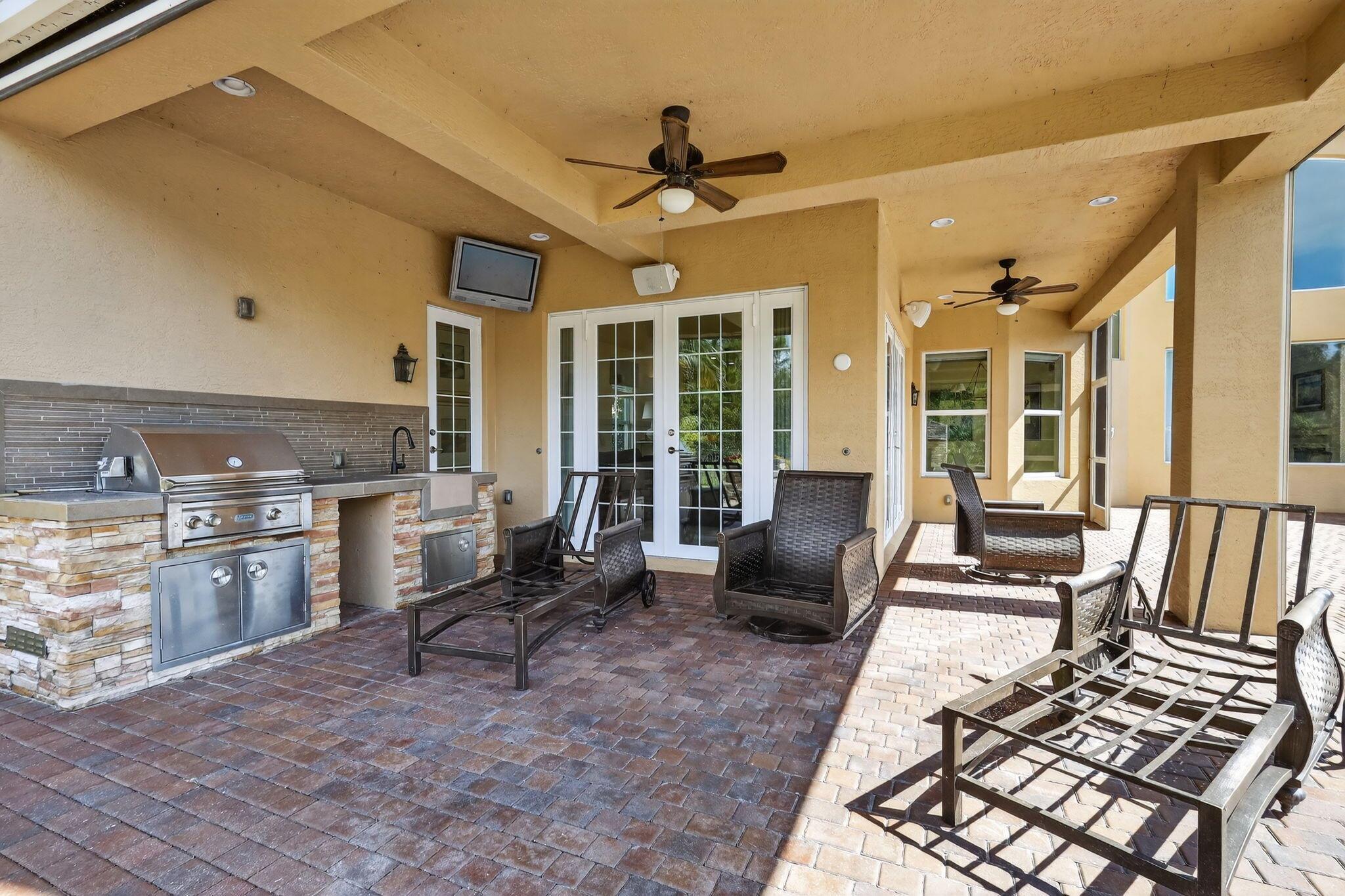 BAYHILL ESTATES - Residential