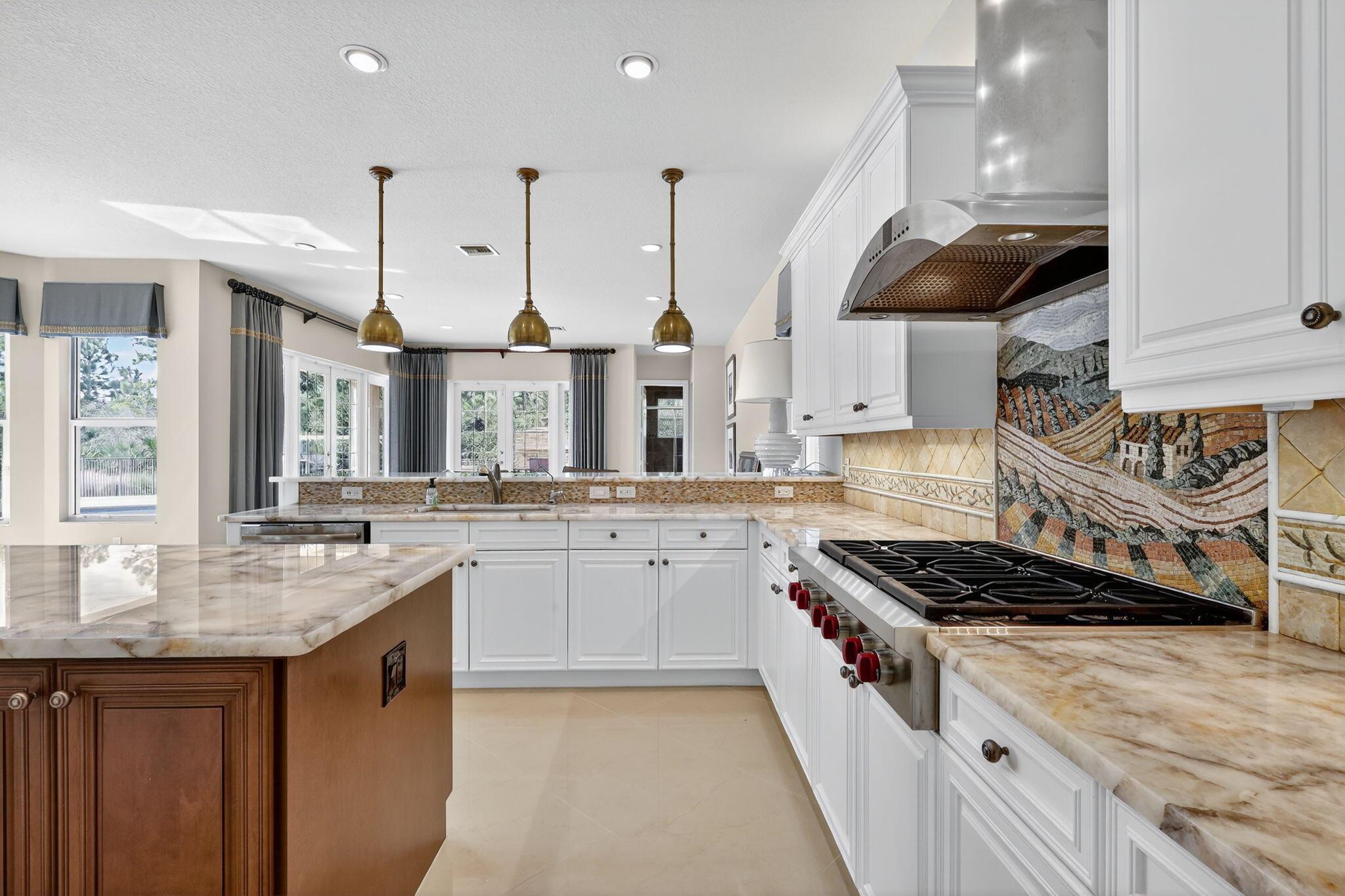 BAYHILL ESTATES - Residential