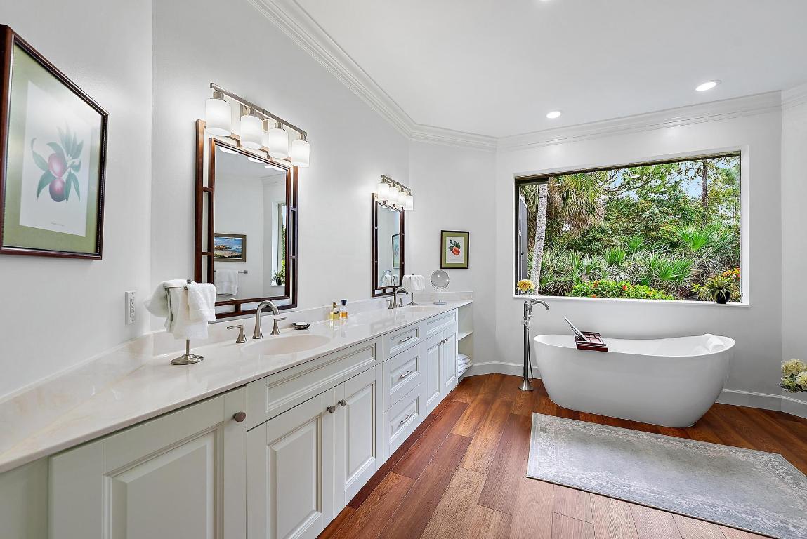 Medalist - Residential