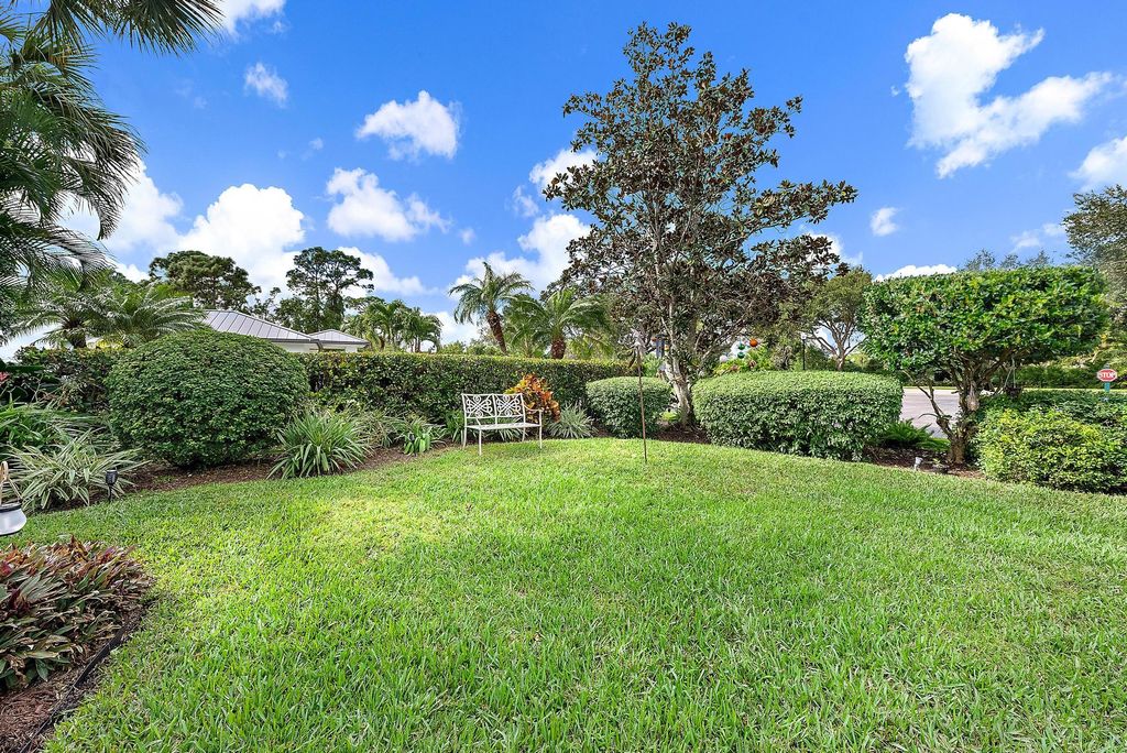 Photo of 10425 SE Slash Pine Court, Hobe Sound, FL 33455 (MLS # R11150817)