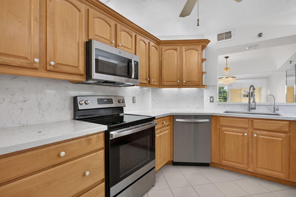 Photo of 9220 SW 14TH Street #3502, Boca Raton, FL 33428 (MLS # B26091243)