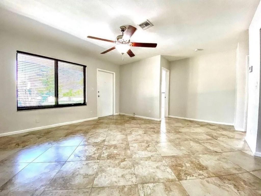 Photo of 1644 NE 33rd Street, Oakland Park, FL 33334 (MLS # F10535963)