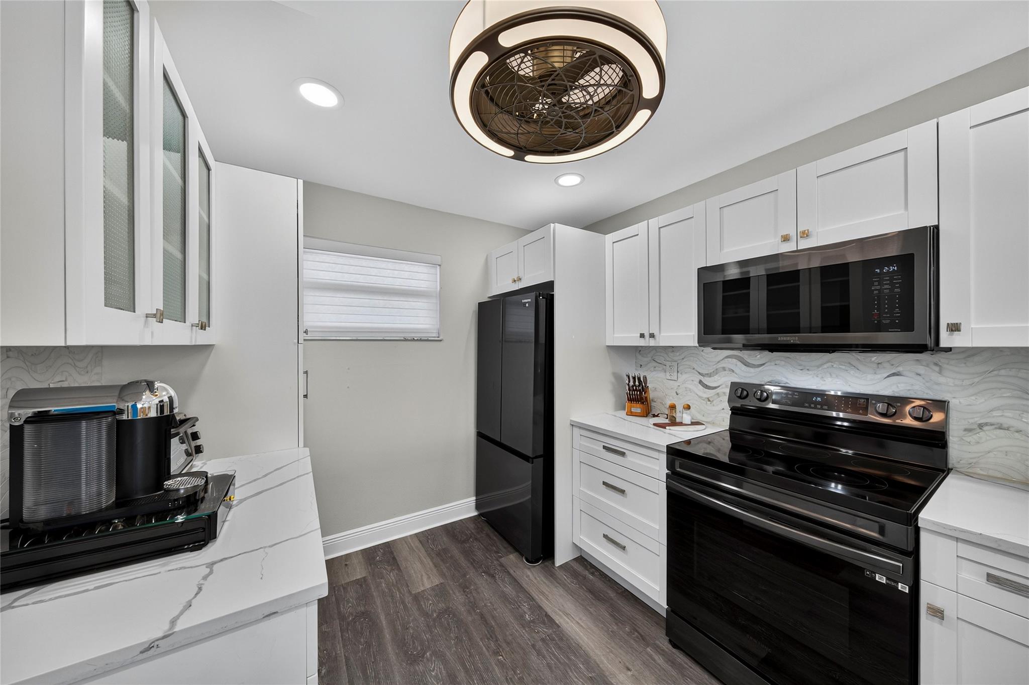 3930 Inverrary Blvd 604-D