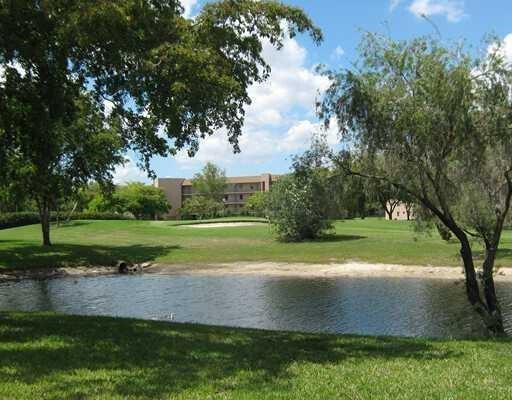 10331 Sunrise Lakes Boulevard 203