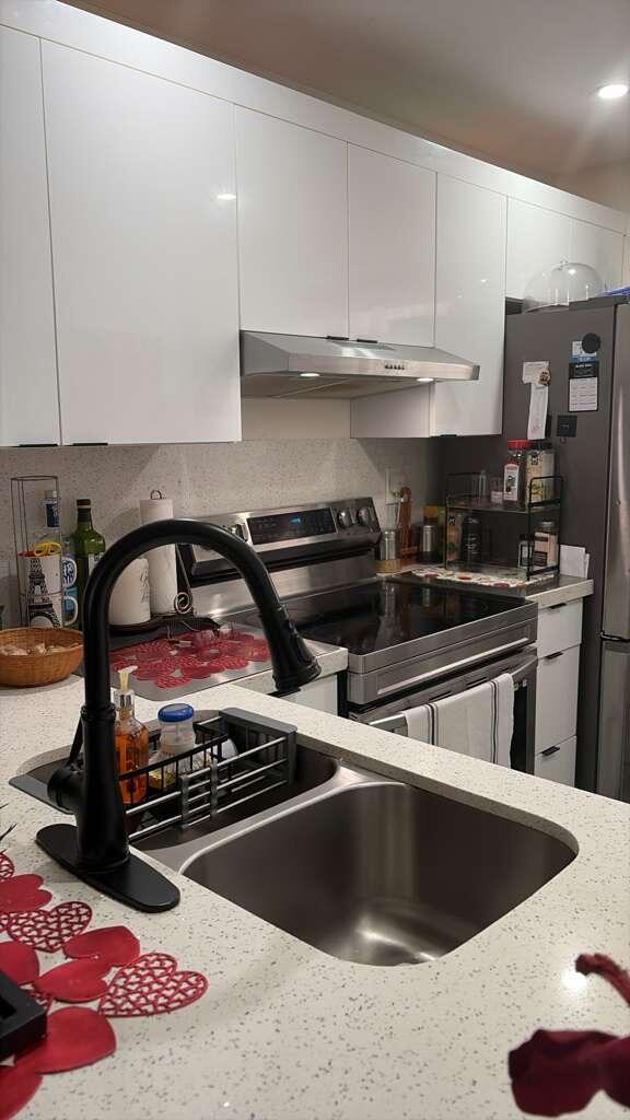 SUNRISE LAKES 160 CONDO - Residential