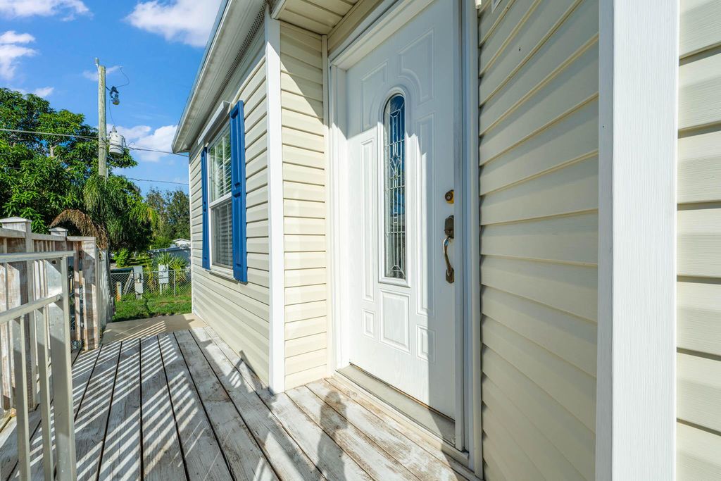 Photo of 8321 SE Skylark Avenue, Hobe Sound, FL 33455 (MLS # R11109238)