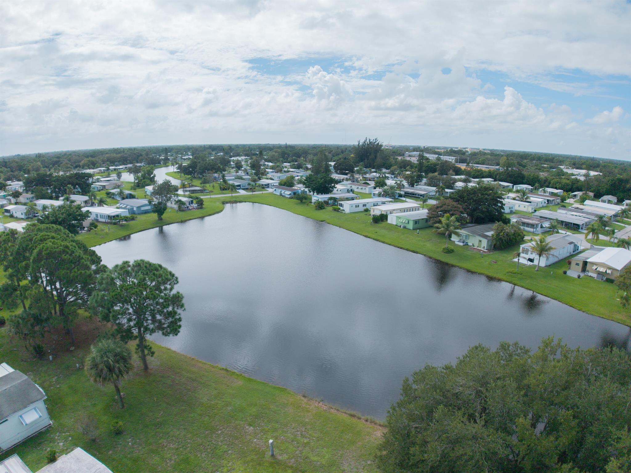 Spanish Lakes Golf Villag - Residential