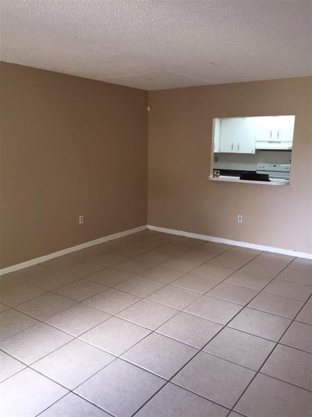 Condado Real Condo - Residential