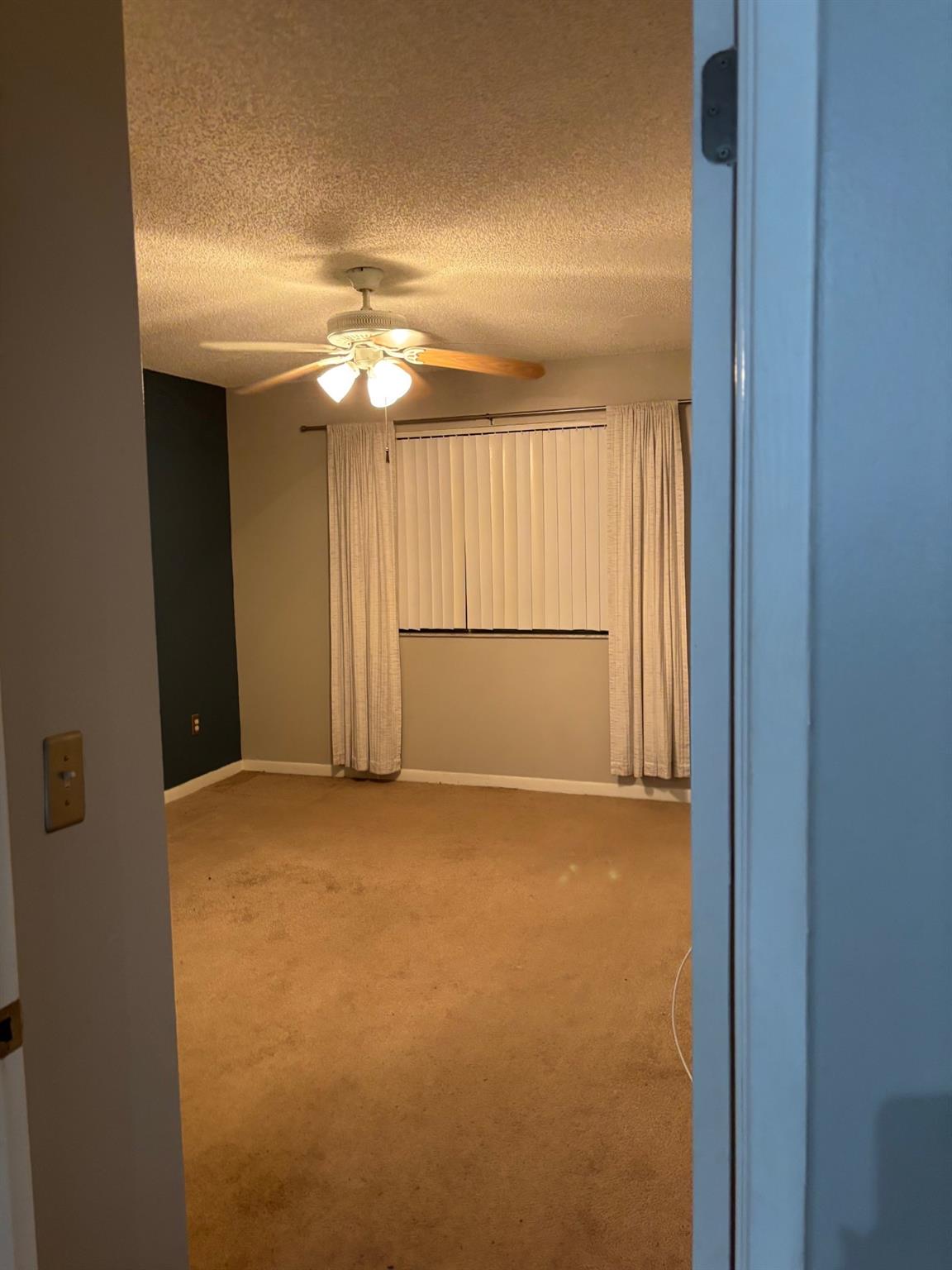 View photos, virtual tours, details... 107 Yacht Club Way 306