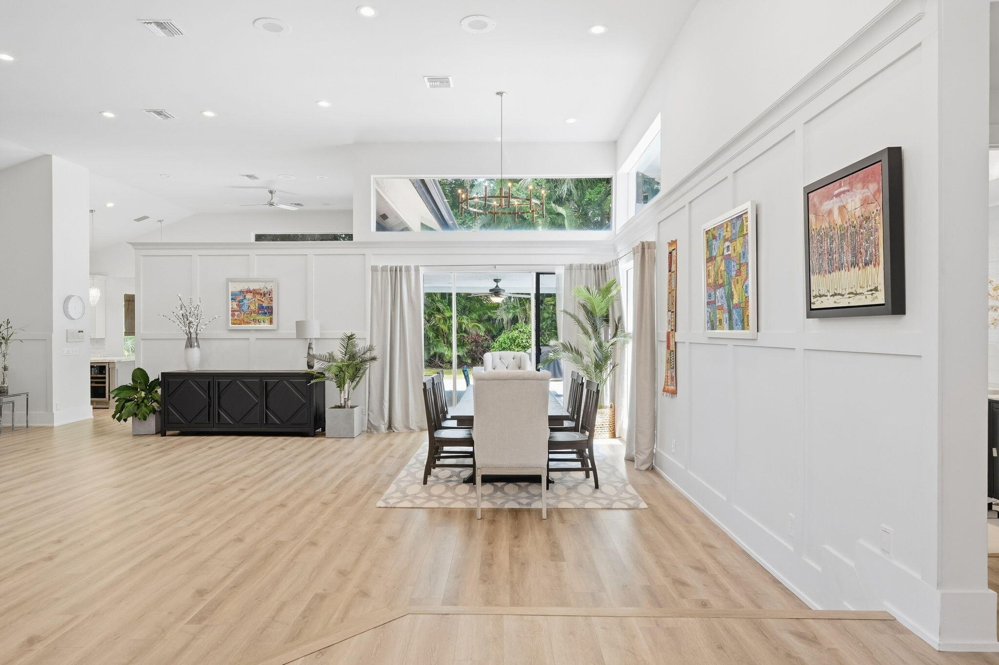 Properties | Stephanie Kaufman 5742 SAINT ANNES Way