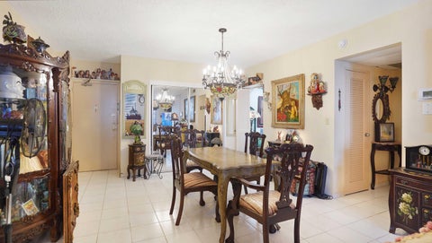 Tiny photo for 4250 GALT OCEAN Drive #11J, Fort Lauderdale, FL 33308 (MLS # B26088255)