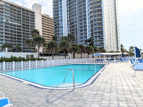 Tiny photo for 4250 GALT OCEAN Drive #11J, Fort Lauderdale, FL 33308 (MLS # B26088255)