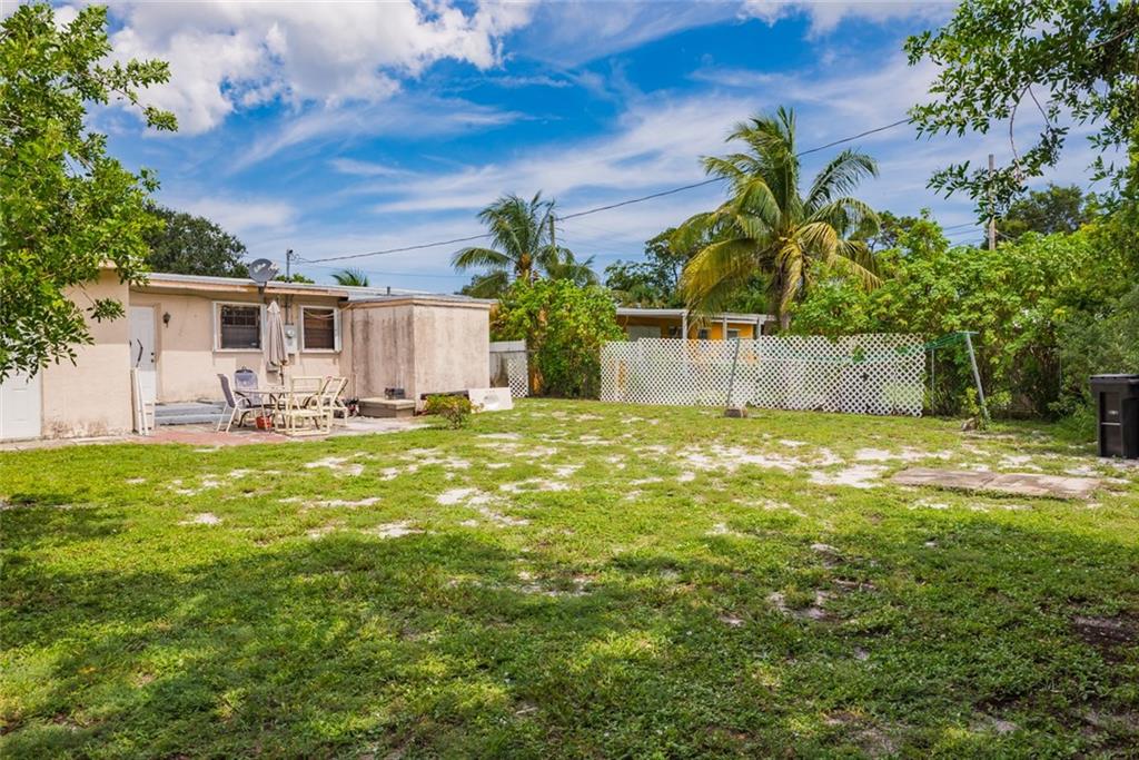 Lauderdale Manors Add Rev - Residential