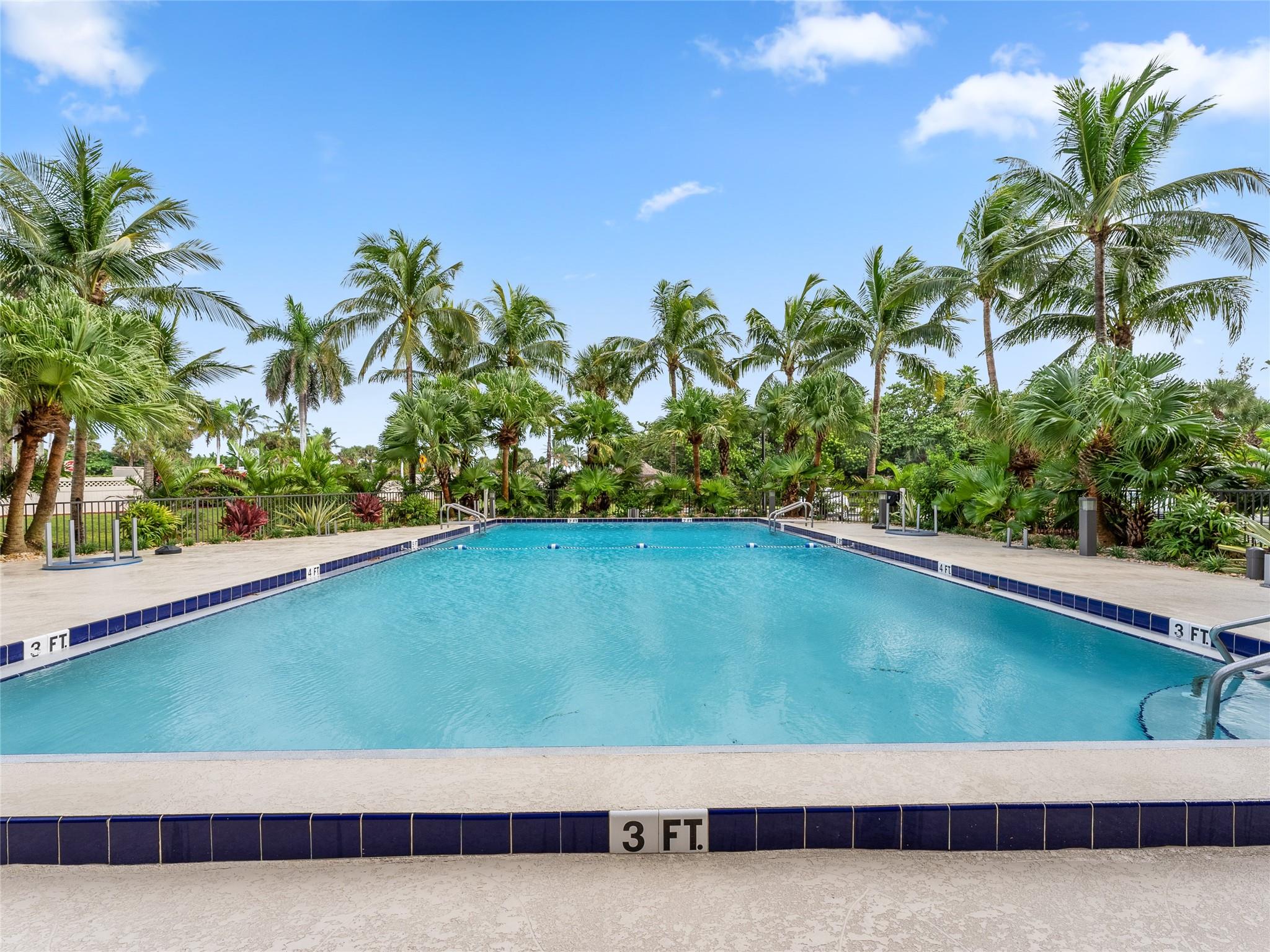 Sea Pointe Towers - Residential