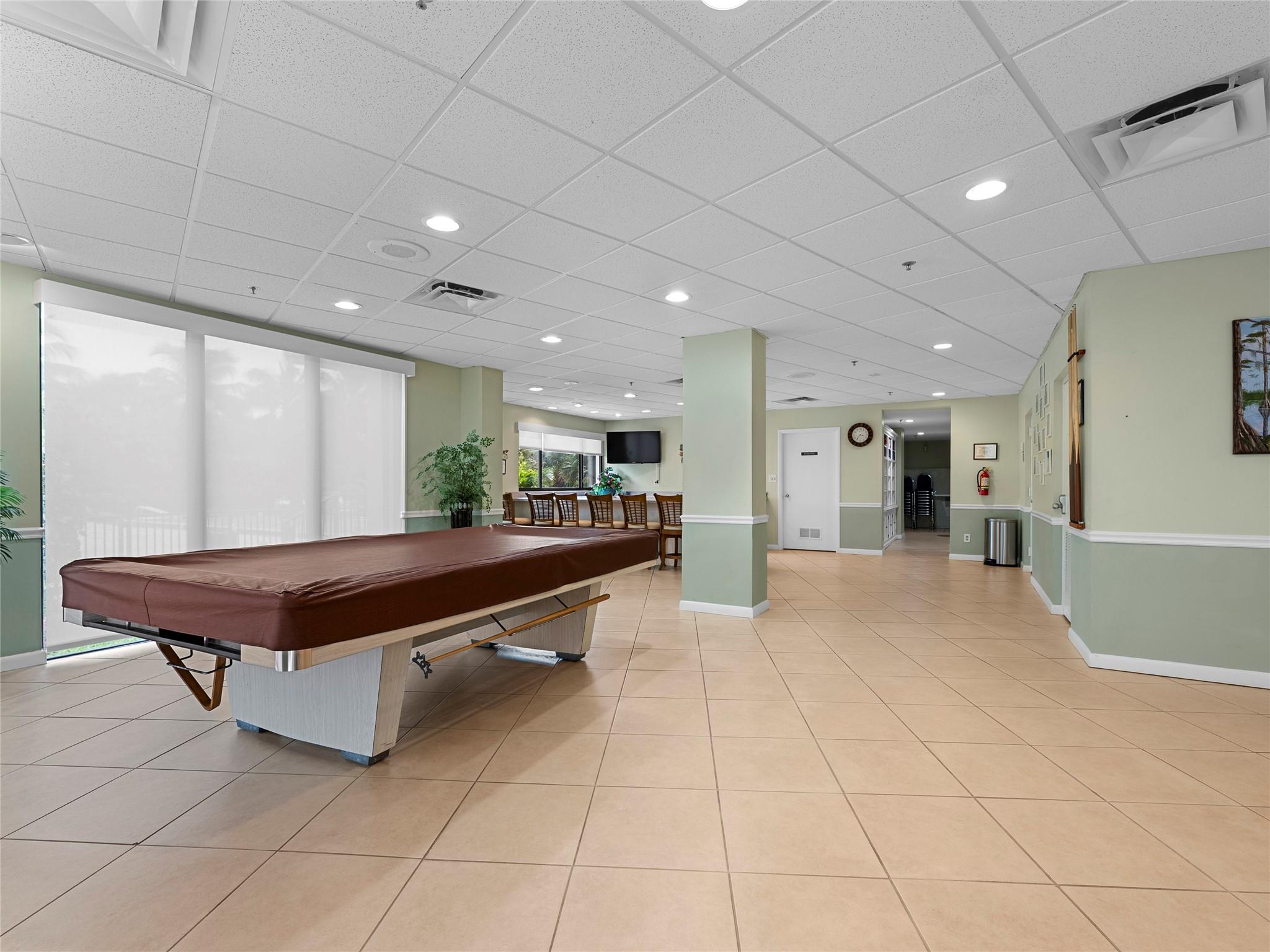 Sea Pointe Towers - Residential