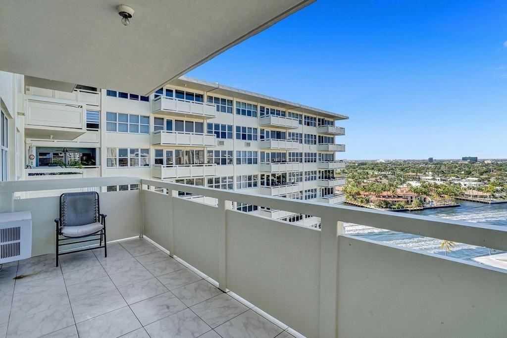 Coral Ridge Towers North - Residential
