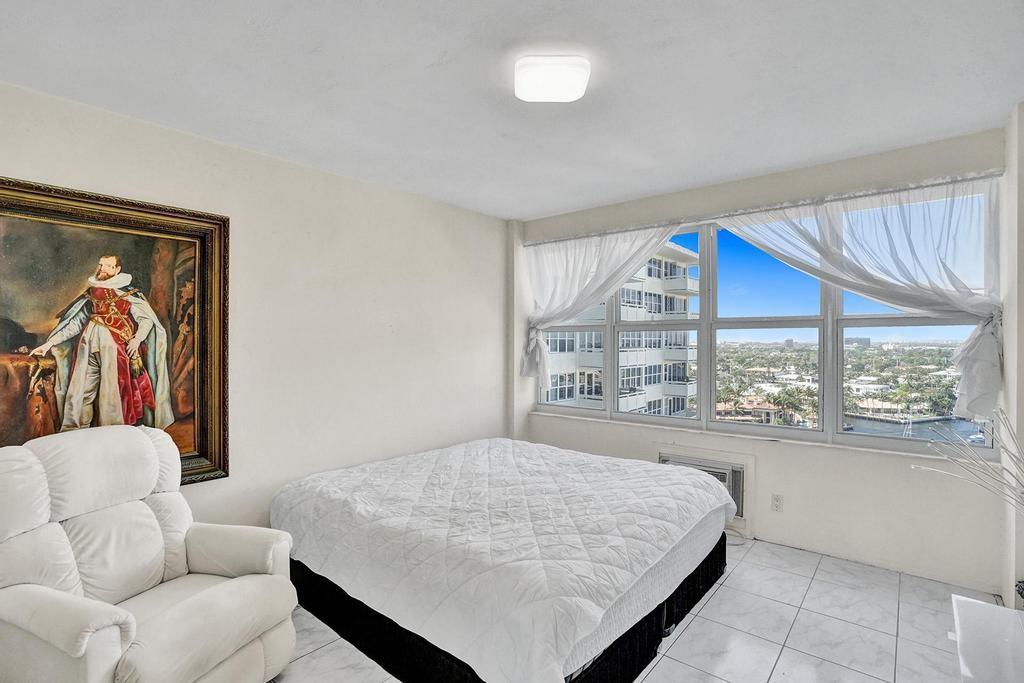 Coral Ridge Towers North - Residential