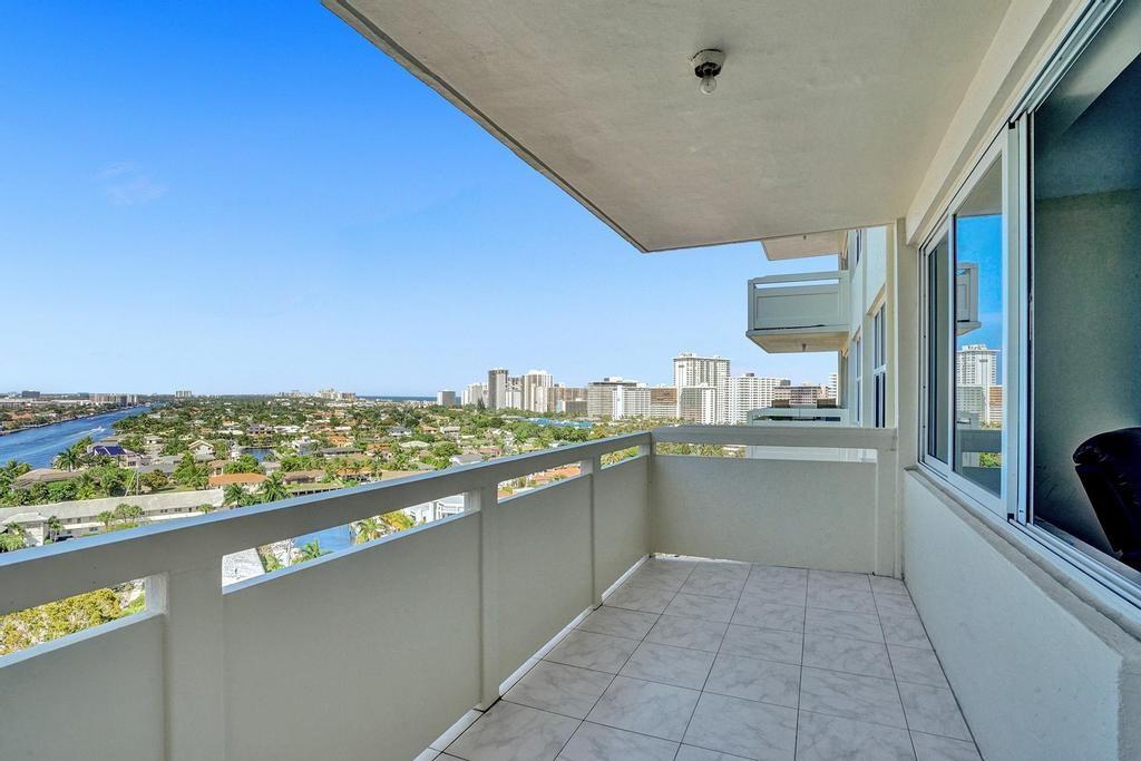 Coral Ridge Towers North - Residential