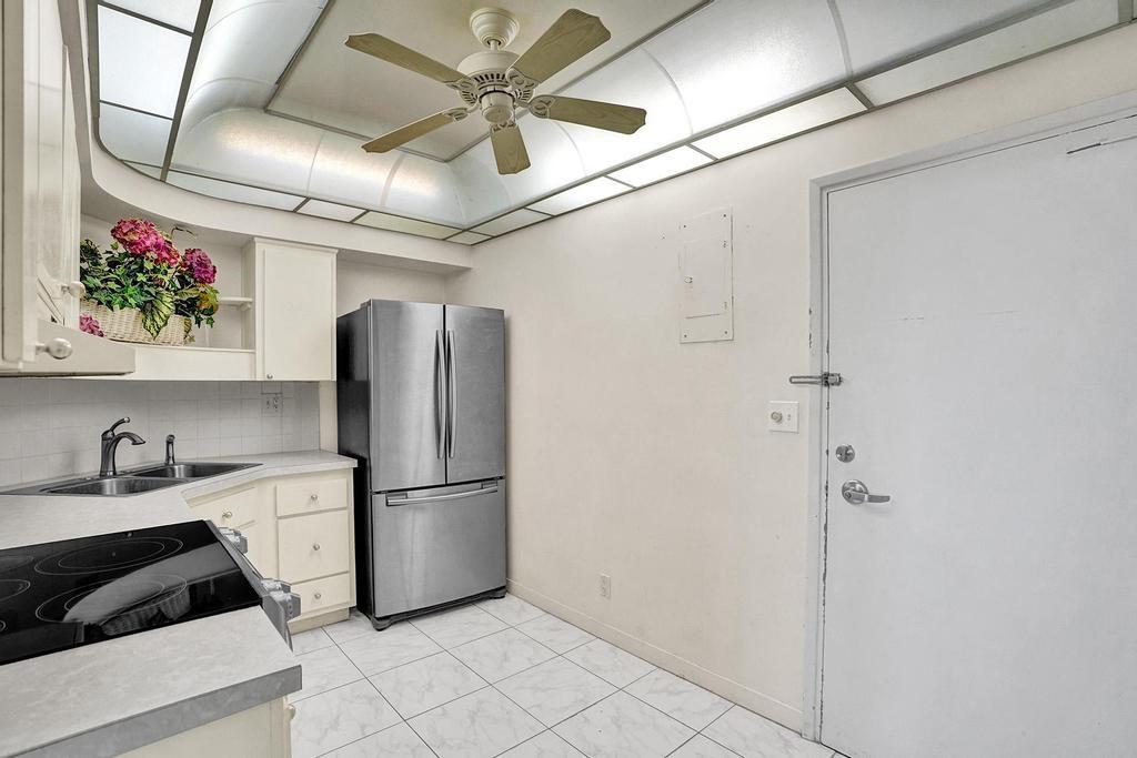 Coral Ridge Towers North - Residential