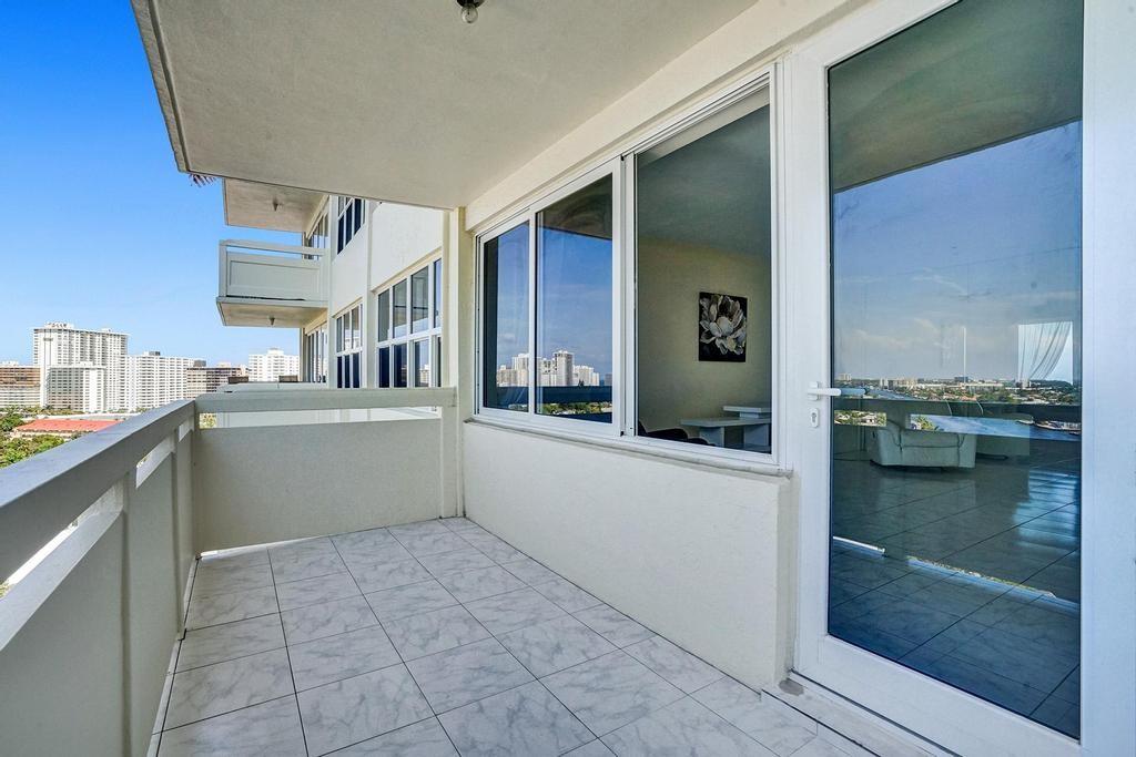 Coral Ridge Towers North - Residential