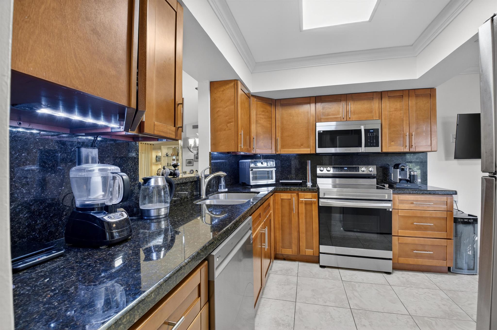 10911 Lake Front Place