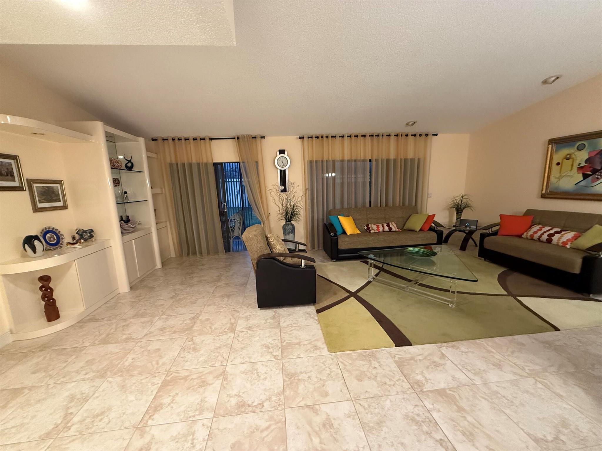 10911 Lake Front Place