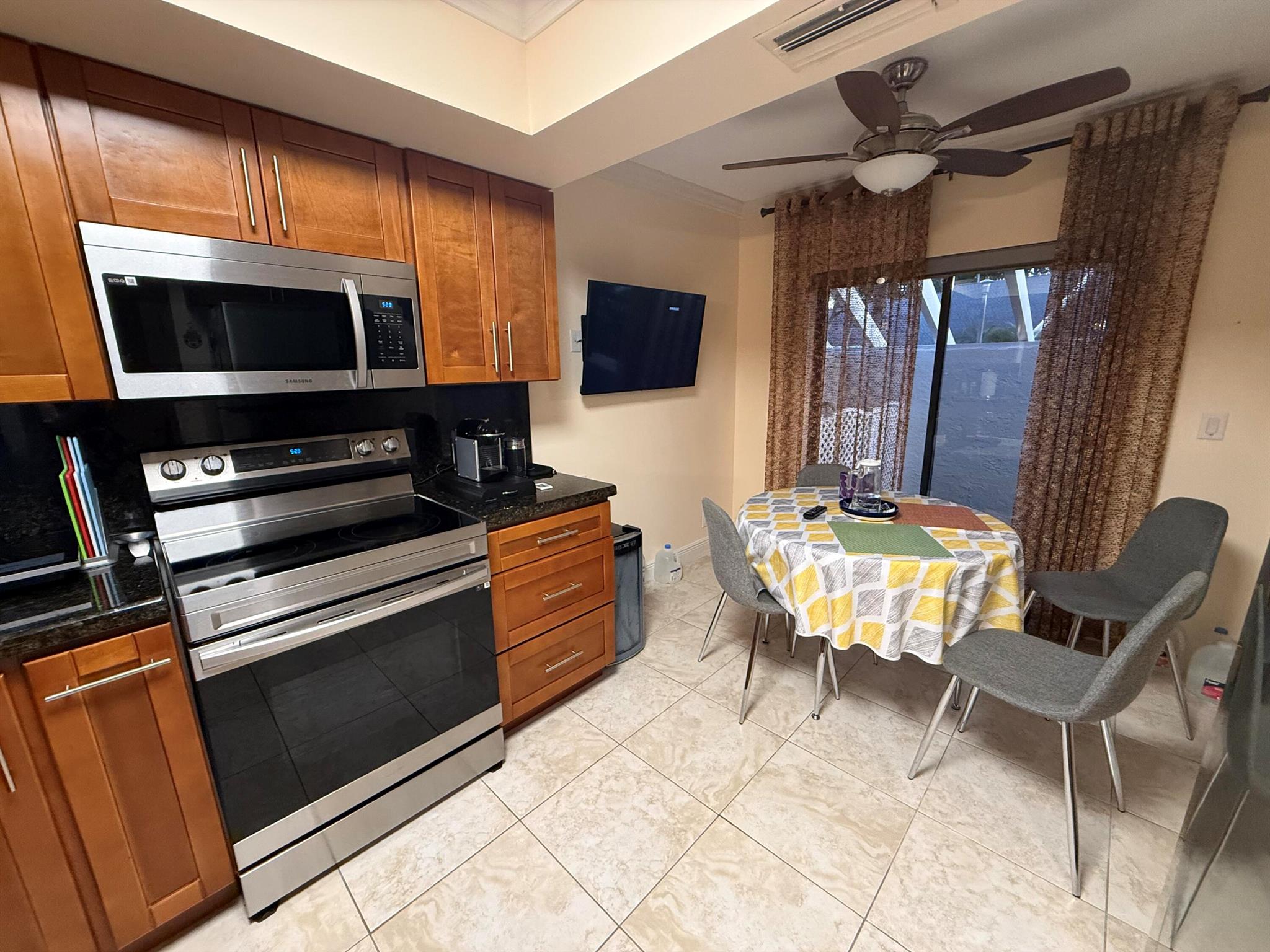 10911 Lake Front Place