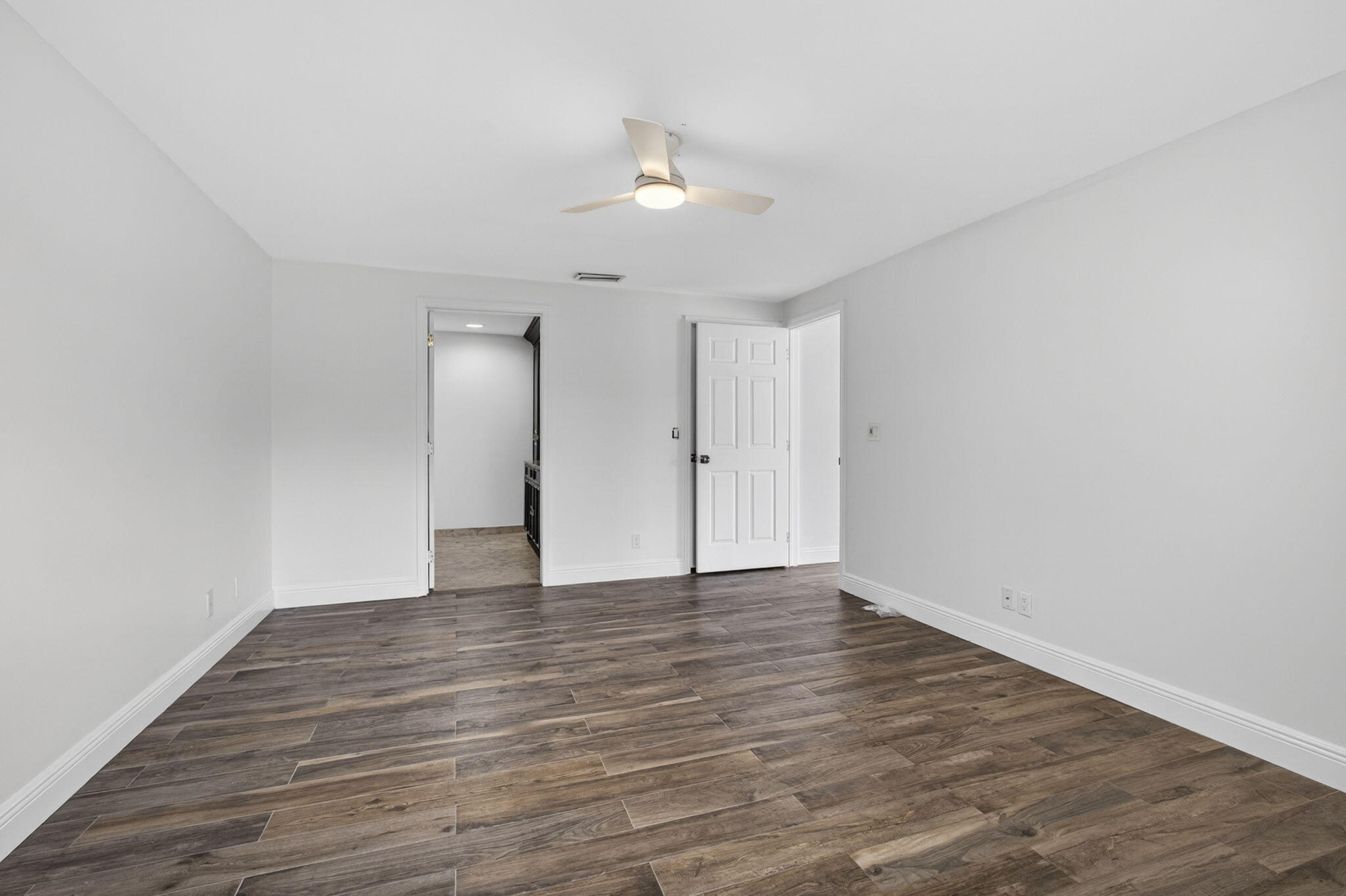 LE CHALET IV-B - Residential