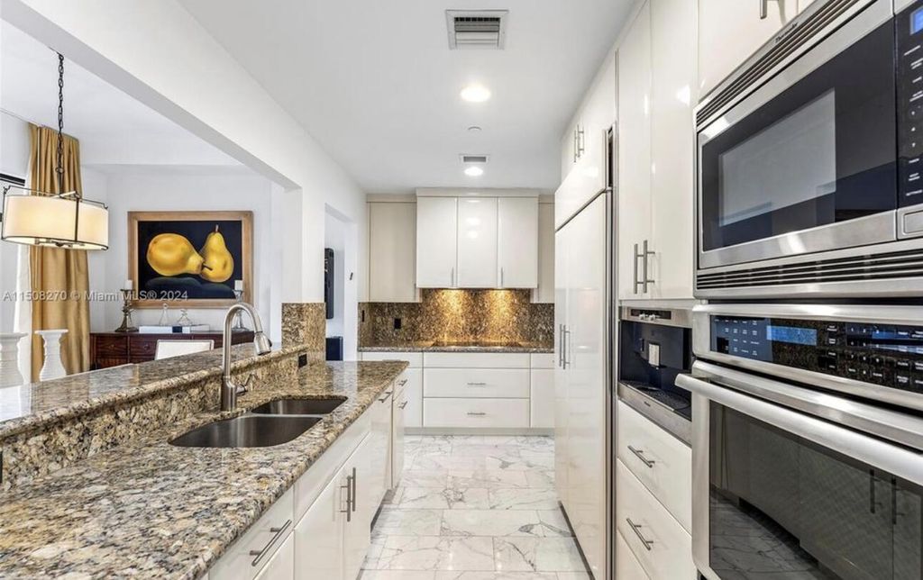 Photo of 200 E Palmetto Park Road #16, Boca Raton, FL 33432 (MLS # B26008927)