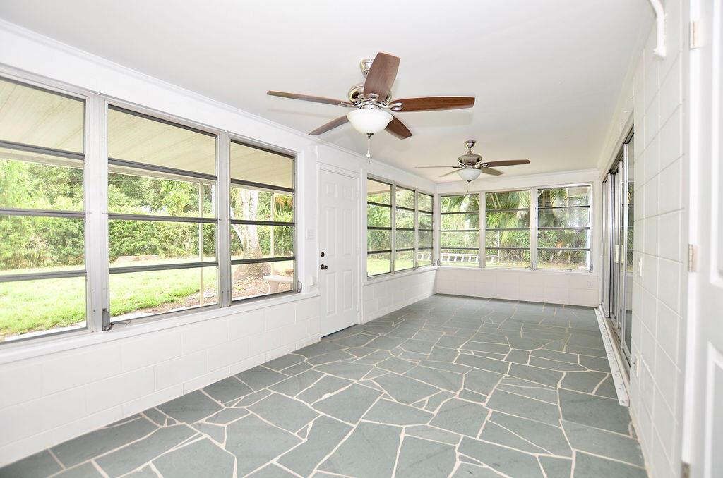 RIVER PARK UNIT 2 - Residential Lease