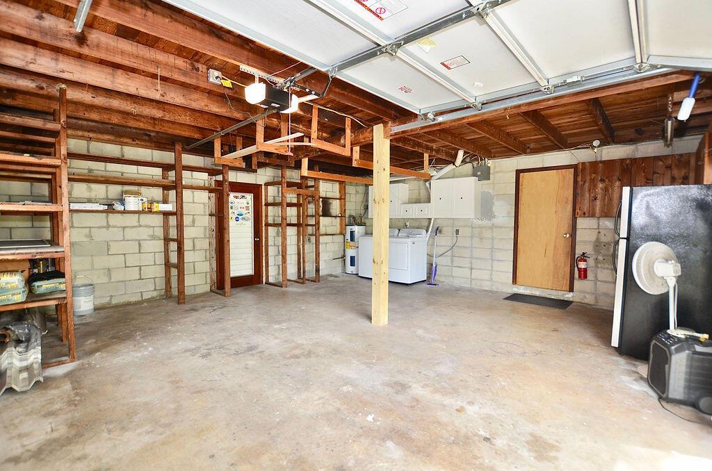 RIVER PARK UNIT 2 - Residential Lease