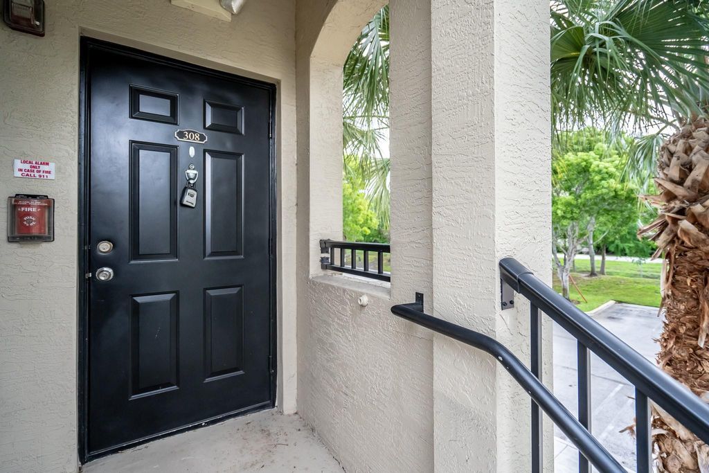 Photo of 5800 W Sample Road #308, Coral Springs, FL 33067 (MLS # F10555748)