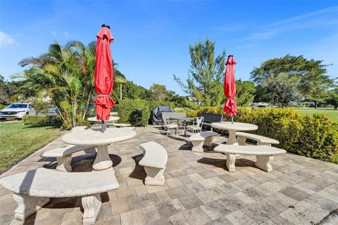 A home in Deerfield Beach