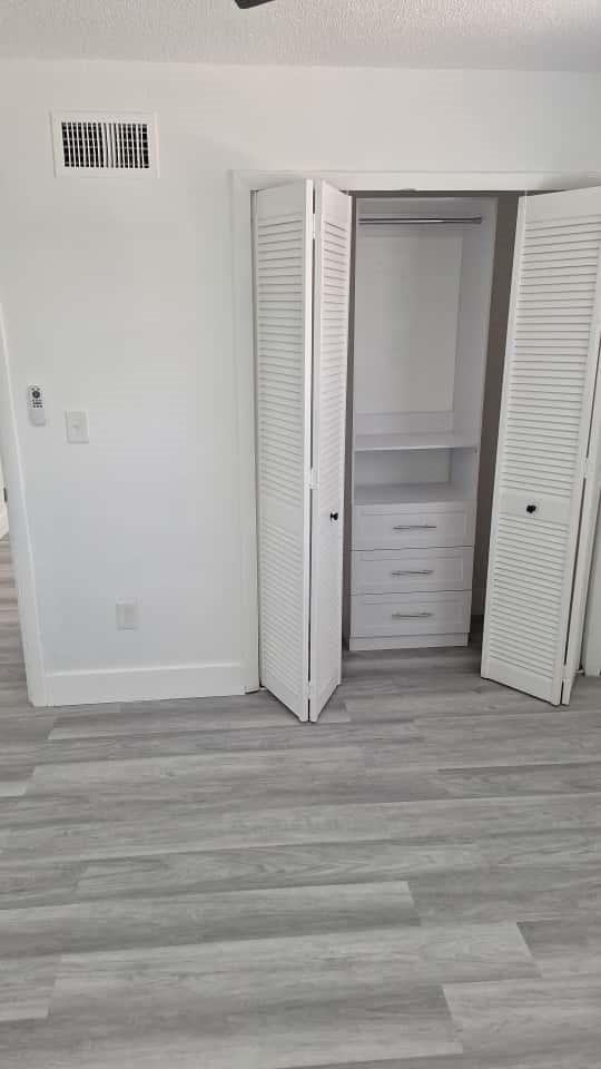 Arch Creek Estates - Residential Lease