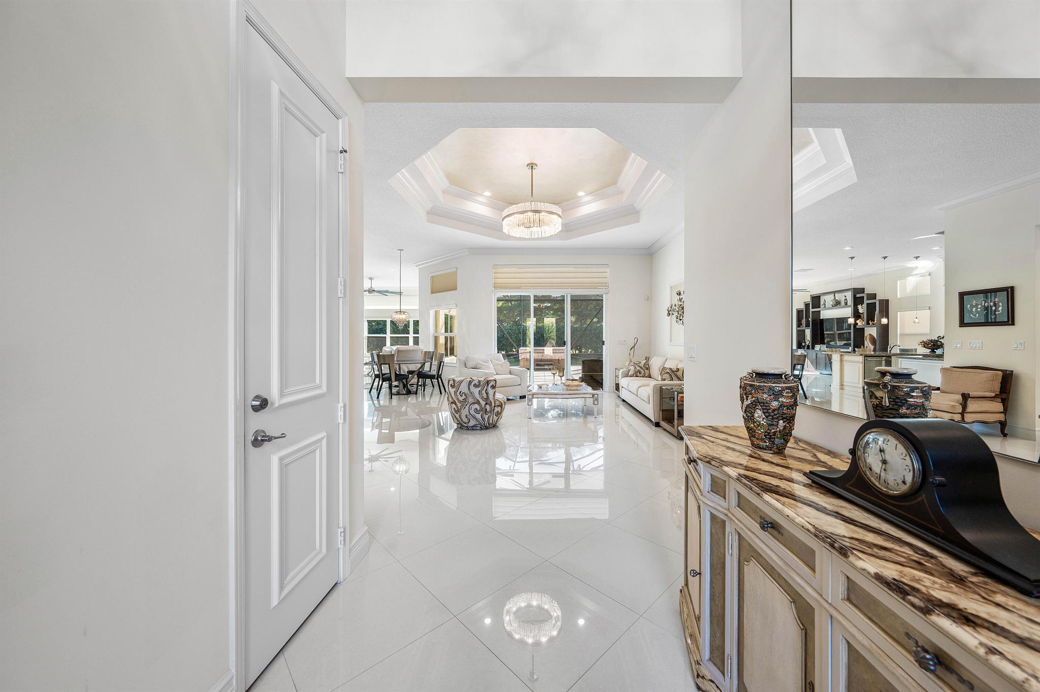 Valencia Cove - Residential