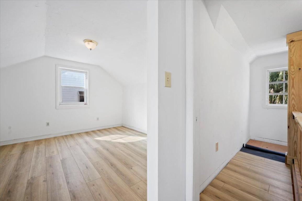 Jupiter Farms - Residential Income