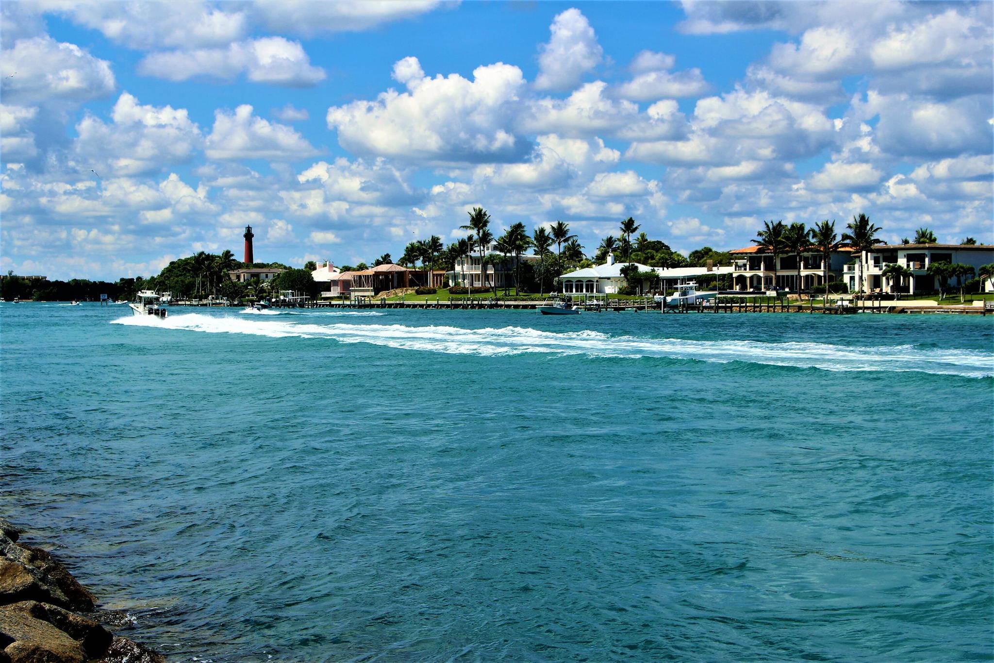 PGA CLUB COTTAGES - Residential Lease